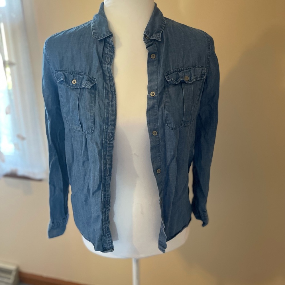 Women's GAP Lightweight Denim Jacket, Button-up
